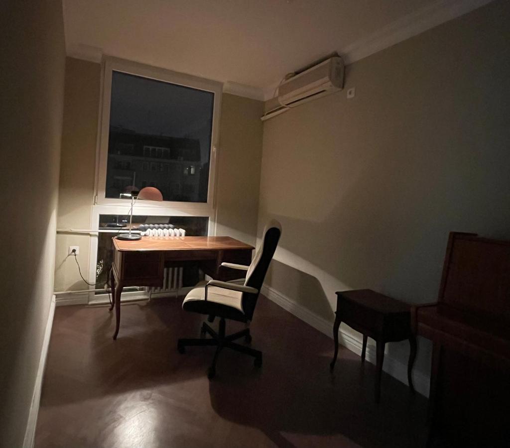 The Alchemist Luxury Apartment Скопье Экстерьер фото